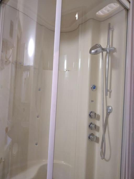 Edith Home Doccia Idromassaggio Milan Extérieur photo